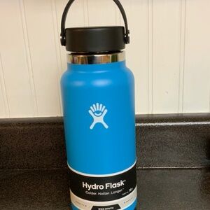 Hydro Flask Hydro Flip in Blue 32 oz